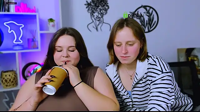 keuli li online show from March 5, 12:07 am