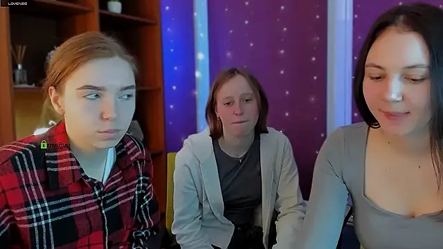 keuli li online show from February 7, 7:49 am