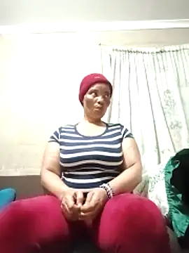 Snapshot of JennyFawxxx chatting on December 18, 6:56 pm JennyFawxxx online show from December 18, 6:56 pm