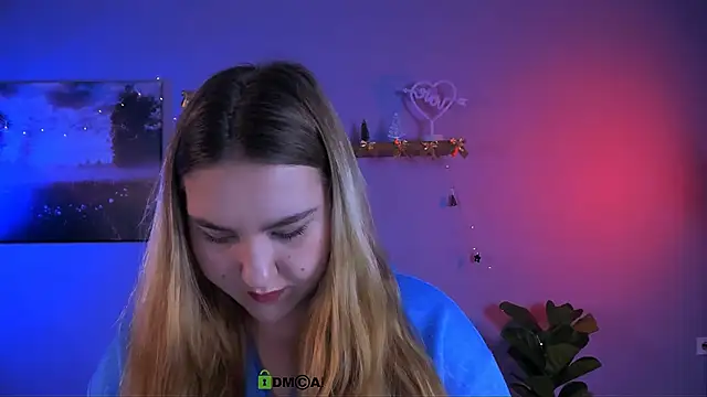 dina bloom  online show from January 7, 9:47 am