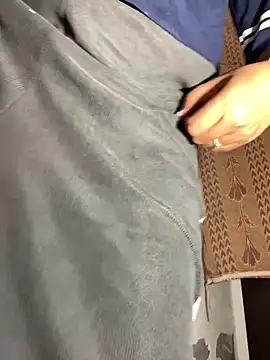 missmisha01 online show from April 9, 9:48 am