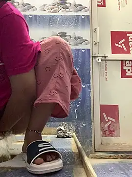 missmisha01 online show from April 15, 1:44 am