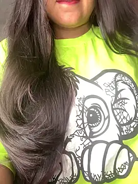 Snapshot of missmisha01 chatting on February 19, 10:23 am missmisha01 online show from February 19, 10:23 am