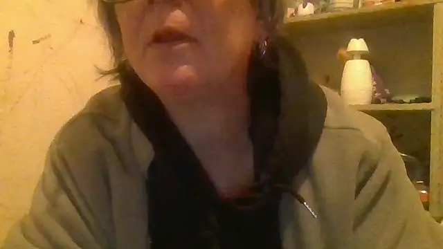becky1111 online show from June 14, 8:37 am