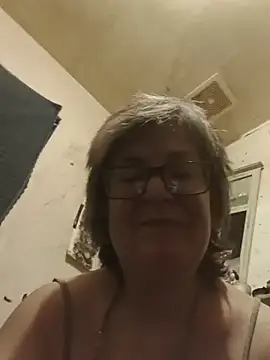 becky1111 online show from July 12, 6:25 am