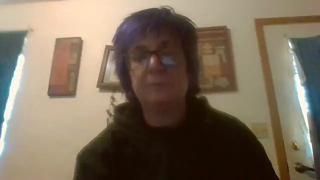 becky1111 online show from June 17, 7:35 pm