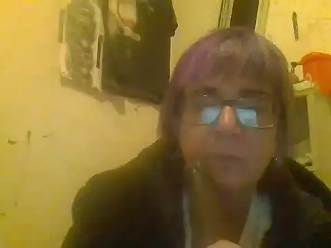 becky1111 online show from June 23, 3:32 pm