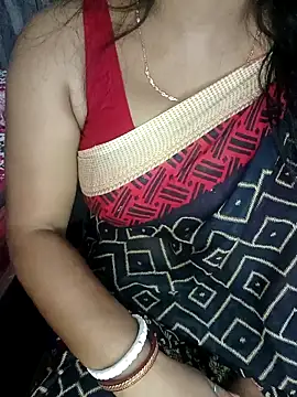 MAHI066 online show from April 22, 3:57 am