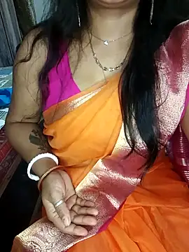MAHI066 online show from April 10, 3:19 pm