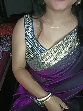 MAHI066 online show from May 12, 7:31 pm