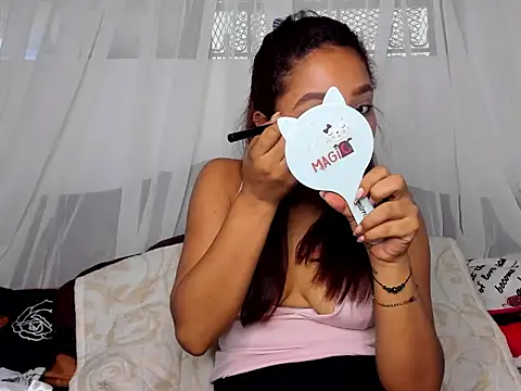  natzury  online show from February 20, 12:51 pm