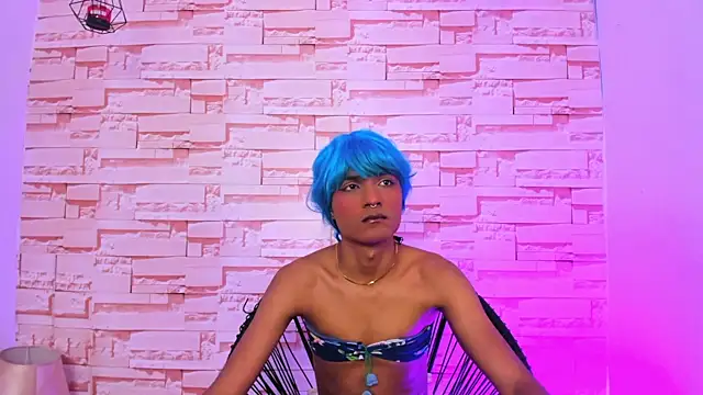 tiffanyy 777 online show from January 7, 1:27 pm