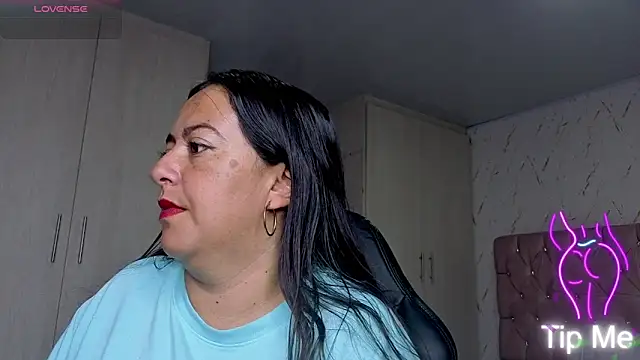 evelyn harpeery online show from February 7, 9:17 am