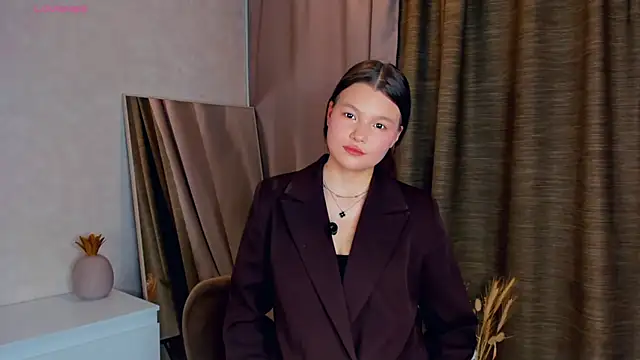 Snapshot of WindyAske chatting on December 18, 1:37 pm WindyAske online show from December 18, 1:37 pm