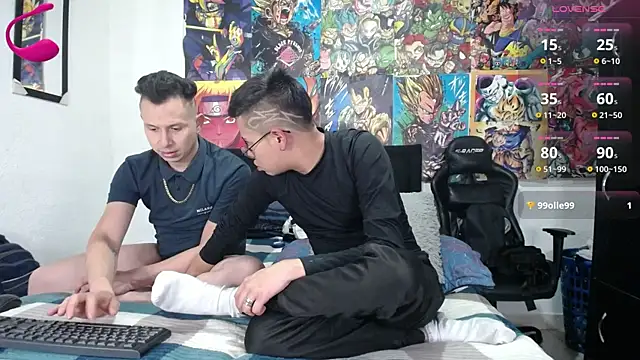 Snapshot of Golden_Boysx chatting on April 2, 11:44 pm Golden Boysx online show from April 2, 11:44 pm