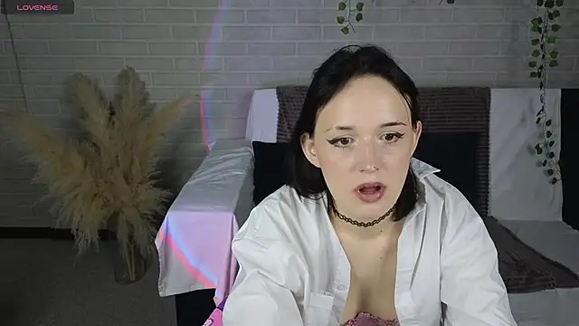 KaseyKItty  online show from May 14, 12:51 am