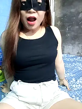 lanahotvn online show from April 20, 9:23 am