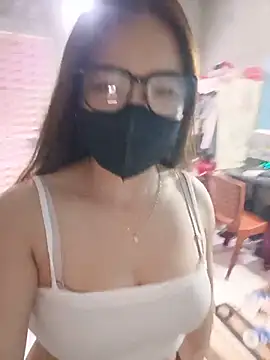 lanahotvn online show from May 17, 5:07 am