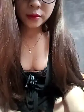 lanahotvn online show from March 12, 5:50 pm