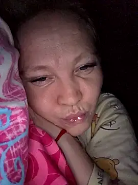 MikasXNiksssxX online show from December 17, 8:14 pm