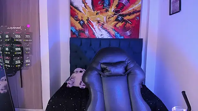 Violet Blazee online show from December 21, 10:17 am