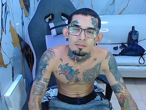 Boy tatto77 online show from July 19, 2:03 pm