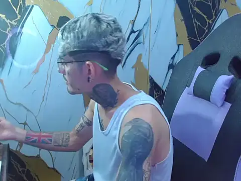 Boy tatto77 online show from February 12, 6:51 pm