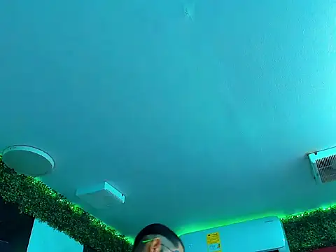 Boy tatto77 online show from April 19, 5:36 pm