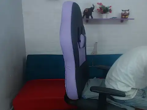 Boy tatto77 online show from December 21, 6:42 pm