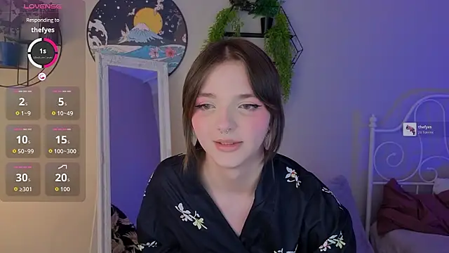 LetoriaNotley online show from March 6, 9:10 pm