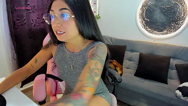 luna martii online show from February 26, 7:36 pm