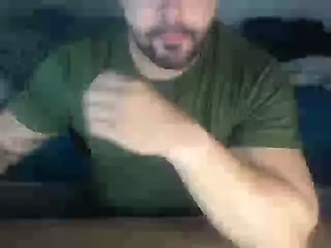 Snapshot of drlluis chatting on February 4, 3:51 pm drlluis online show from February 4, 3:51 pm