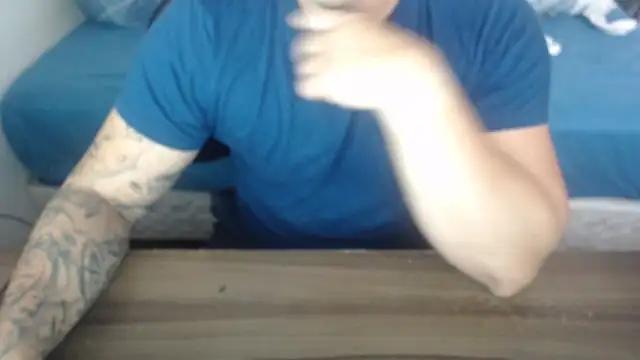 Snapshot of drlluis chatting on February 13, 4:29 pm drlluis online show from February 13, 4:29 pm