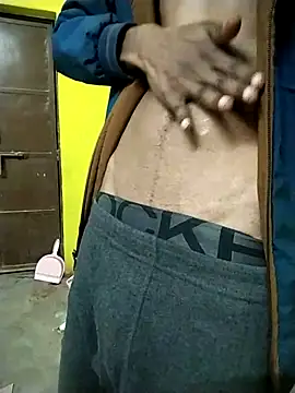 Snapshot of Jordyalnino92 chatting on December 18, 2:32 pm Jordyalnino92 online show from December 18, 2:32 pm