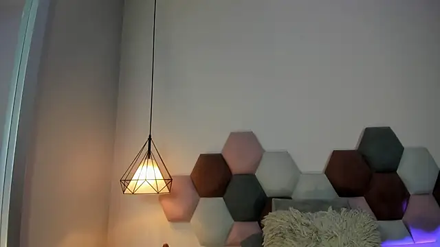 GahiaBelucci online show from April 16, 6:08 pm