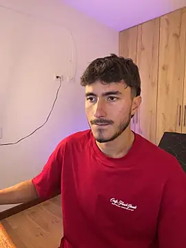 LIAM COLT online show from April 7, 5:37 pm