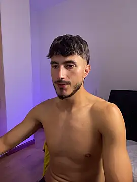 LIAM COLT online show from March 26, 9:02 pm