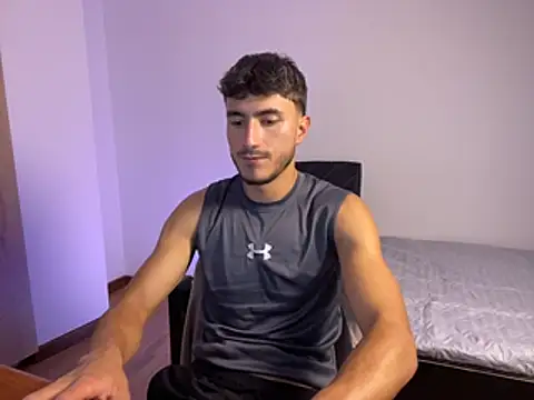 LIAM COLT online show from February 6, 9:44 pm