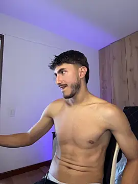 LIAM COLT online show from April 14, 6:46 pm