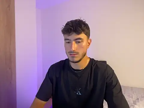 LIAM COLT online show from February 14, 9:15 pm