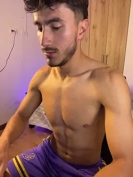 LIAM COLT online show from April 6, 10:55 pm