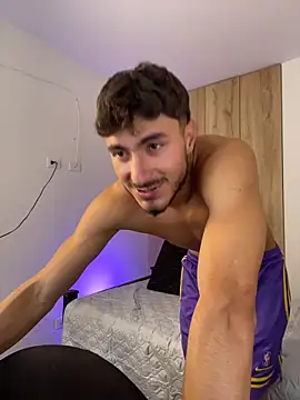 LIAM COLT online show from April 4, 5:30 pm