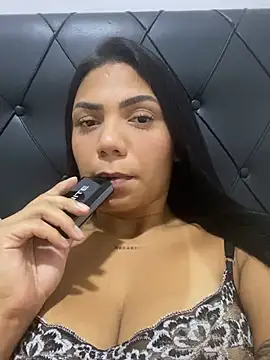 Nini  online show from January 11, 5:09 pm