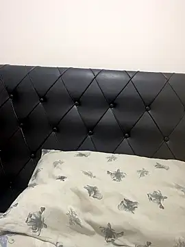 Nini  online show from January 8, 7:42 pm