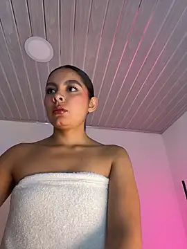 Nicollewest1 online show from March 17, 1:52 am