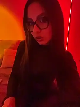 Nicollewest1 online show from February 8, 1:36 am