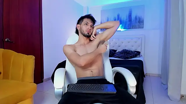 HarryFosster online show from February 6, 6:15 pm