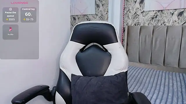 Anisha katee online show from December 22, 7:47 pm