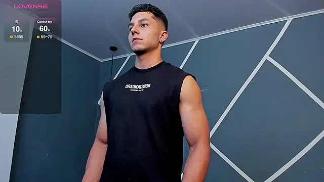 Noah Clarkk online show from February 28, 11:37 pm