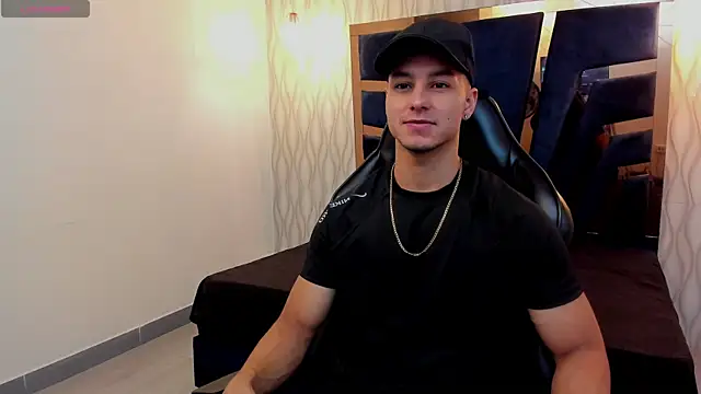 Noah Clarkk online show from May 4, 5:27 pm